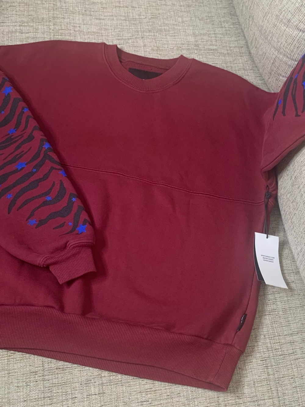 Unisex SPIRIT JERSEY Los Angeles Crewneck Sweatshirt in Burgundy, Size Small - Picture 3 of 6